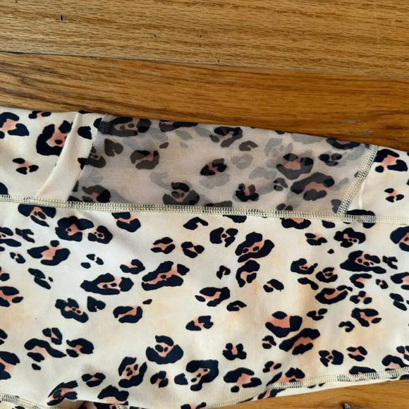 Fabletics Define PowerHold High-Waisted 7/8 Legging, Size M - Picture 13 of 15